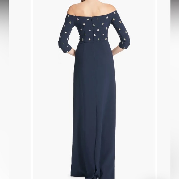 NWOT- SACHIN & BABI Amarette Crystal Detail Off the Shoulder Stretch Crepe Gown - Picture 15 of 16